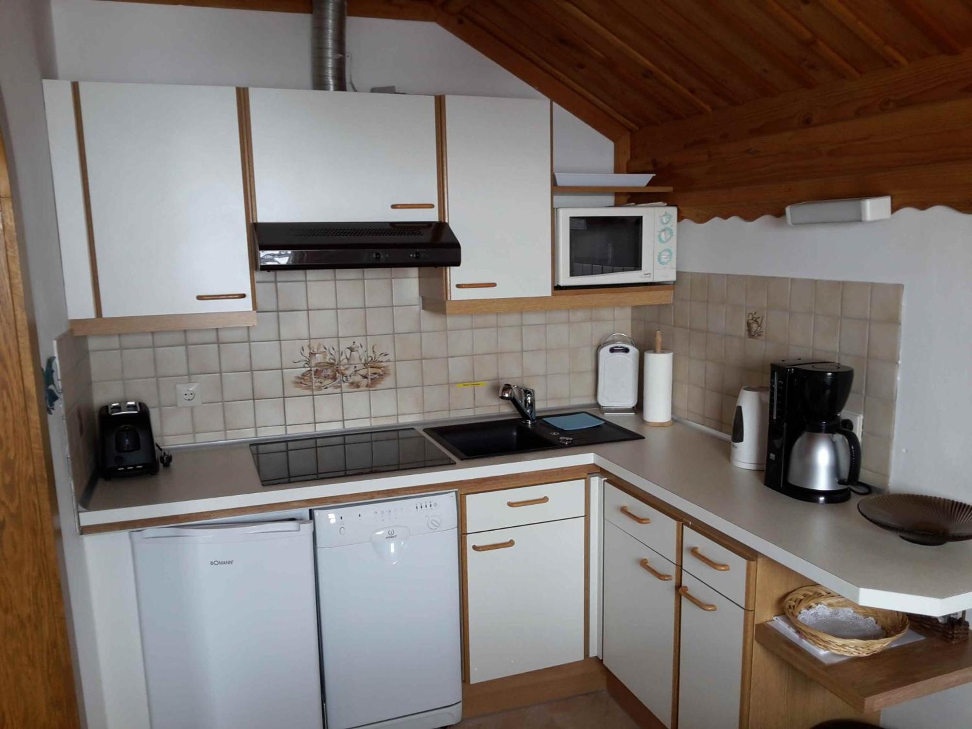 Warmuth Apartment *